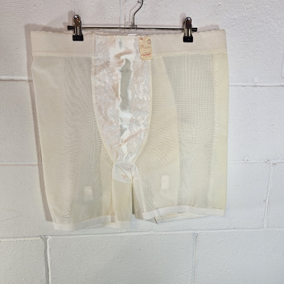 Vtg SEK CEE Pantry Girdle Shaper Garter Girly Dress Up Deadstock Nwt Plus 6x Usa - Picture 8 of 8